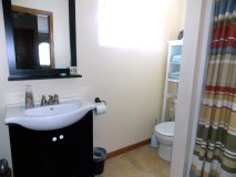 Sandwood Bath with Shower